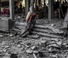İsrail’in Gazze’ye saldırılarında can kaybı 52 bin 862’ye çıktı