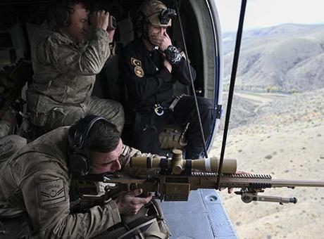 Jandarmanın keskin nişancıları hedef tanımıyor: Hava, kara ve suda nokta atışı