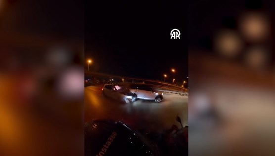 Kadıköy’deki trafik kazası kask kamerasında