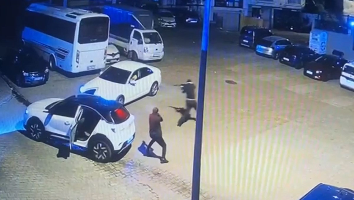 Kağıthane’de otomatik silahlarla saldırı