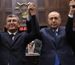 Konya Milletvekili Hasan Ekici ve 4 belediye başkanı AK Parti’ye katıldı