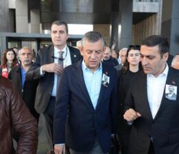 Korumaların büyük hatası! Özgür Özel’e saldırı neden engellenemedi?
