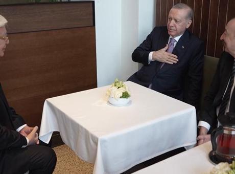 Macaristan ziyaretine damga vuran ‘torun’ sohbeti: Gözün aydın, maşallah