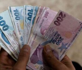 Memur ve emekli olan herkesi ilgilendiriyor: İşte maaş zammı için en güçlü senaryo!
