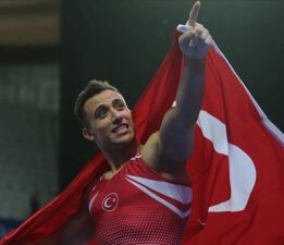 Milli cimnastikçi Adem Asil, Avrupa Şampiyonu oldu