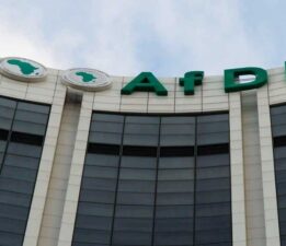 Nijerya ekonomisine yıllık 650 milyon dolarlık destek