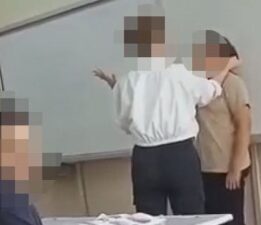 Okulda öğretmen şiddeti: Veliler duruma tepki gösterdi