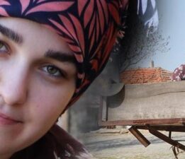 Okuldan sonra şalvarını giyip köy hayatına dönüyor! Sosyal medyada ilgi odağı oldu