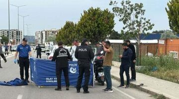 Otomobiliyle önünü kesip, eşini tabancayla öldürdü