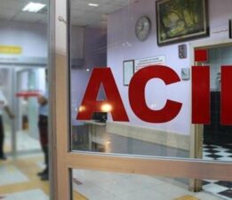 Otoparkta feci ölüm! Yere düştü, üzerinden otomobil geçti