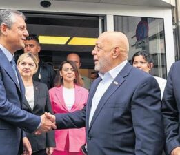 Özel, asgari ücret turunu sürdürdü! ‘Yargı paketi hayal kırıklığı’