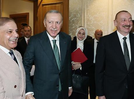 Pakistan Başbakanı Şerif: Yaşasın Pakistan-Türkiye-Azerbaycan kardeşliği ve dostluğu