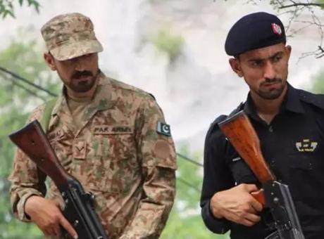 Pakistan Dışişleri Bakanı Dar: Pakistan, Hindistan’a karşılık verme hakkına sahip