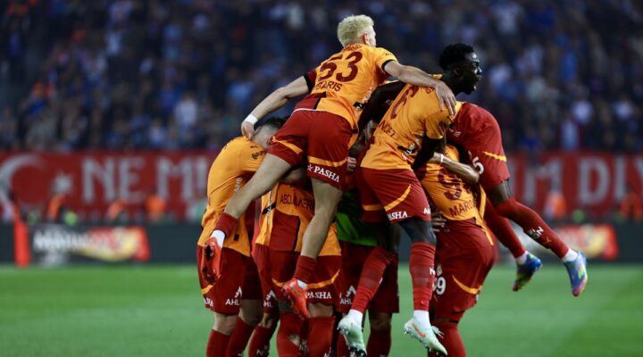 Rıdvan Dilmen: Galatasaray vitesi 2’den 5’e çıkardı