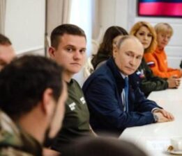 Rusya Devlet Başkanı Putin, Kursk bölgesini ziyaret etti