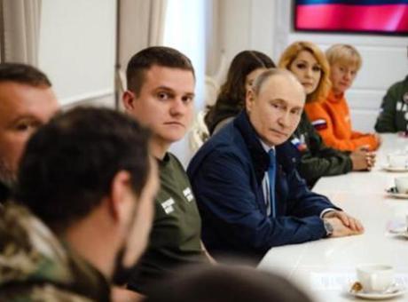 Rusya Devlet Başkanı Putin, Kursk bölgesini ziyaret etti