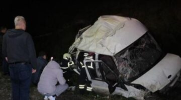 Samsun’da minibüs kaza yaptı! 1 kişi hayatını kaybetti, 4 yaralı var