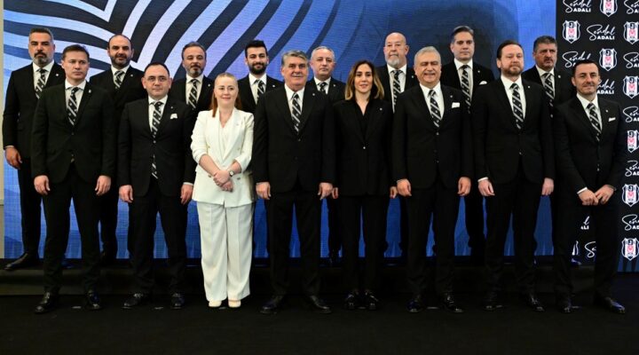 Serdal Adalı yönetim kurulunu tanıttı