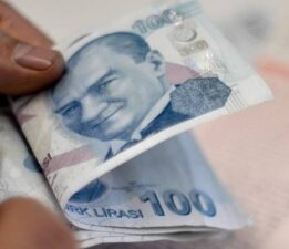 SGK’dan emeklilik için yeni adım: Yıpranma payı için kısıtlamaya gidilecek