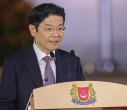 Singapur seçimlerini Halkın Eylem Partisi kazandı
