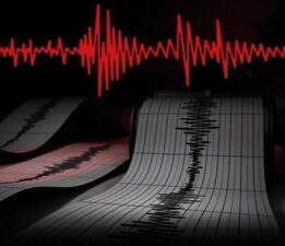 SON DAKİKA DEPREM HABERİ: Antalya’da 3.9 büyüklüğünde deprem