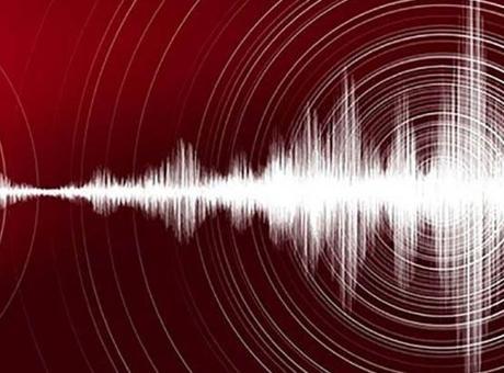 SON DAKİKA! Ege Denizi’nde 4.6 büyüklüğünde korkutan deprem