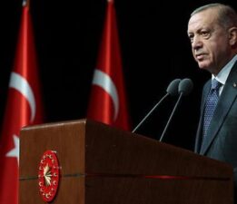 Son dakika! Erdoğan’dan erken seçim tartışmalarına yanıt: Türkiye’yi böyle bir badirenin içerisine sokmayız, sokamayız