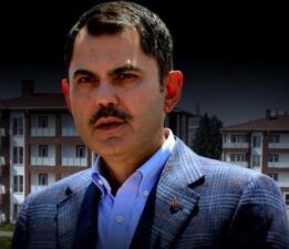 SON DAKİKA HABERİ: Gözlerindeki bantı çıkarsın, etrafında yapılanları görür