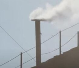 Son dakika: Vatikan’da beyaz duman! Papa seçildi