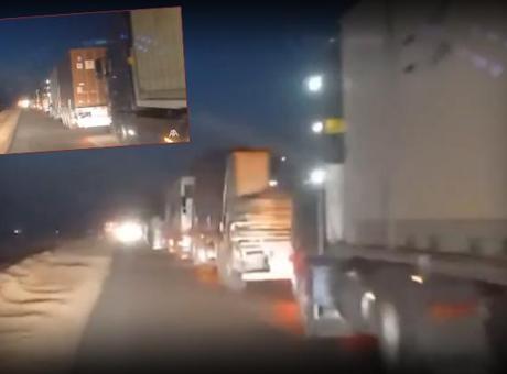 Suriye’de dikkat çeken görüntü! Tam 200 TIR ABD üslerine çekildi