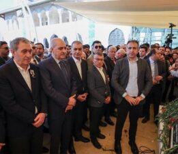 TBMM Başkanı Kurtulmuş’tan Özel’e saldırı açıklaması: O yumruğu kendimiz yemiş gibi hissediyorum
