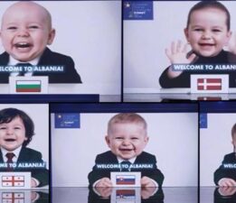 Tiran’da liderlerin yapay zekayla oluşturulan çocukluk görüntüleri gülümsetti
