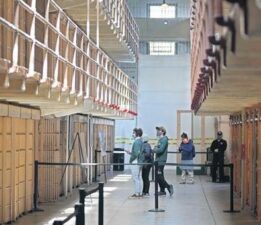Trump, ünlü Alcatraz Hapishanesi’ni yeniden açıyor