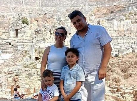 Tüm ailesi öldü! 2 ay sonra nişanlandı: İtfaiyeci baba ile ilgili korkunç iddia