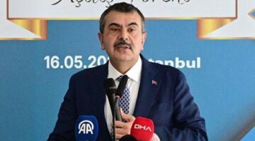 ‘Türkiye Cumhuriyeti Devleti, eğitimde hem fiziki hem de teknolojik altyapı devrimleri yaptı’