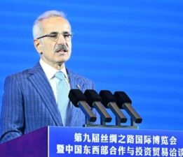 Türkiye ile Çin arasında ‘kazan kazan’ dönemi! Bakan Uraloğlu detayları açıkladı