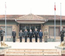 ‘Türkiye tarihi sorumluluğunu sürdürecek’