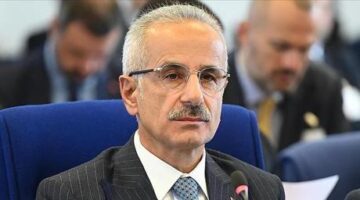 Ulaştırma ve Altyapı Bakanı Uraloğlu 5 ülkeden mevkidaşları ile görüştü