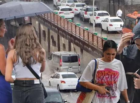 Uyarı üstüne uyarı: Saat verildi! İstanbul’a sağanak geliyor