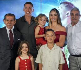 Veda eden Muslera’dan “Galatasaray’a kaleci önerir misiniz?” sorusuna yanıt