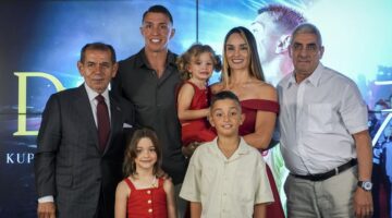 Veda eden Muslera’dan “Galatasaray’a kaleci önerir misiniz?” sorusuna yanıt