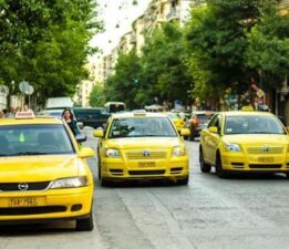 Yunanistan’ın başkenti Atina’da taksiciler 48 saatlik greve gitti