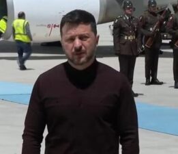 Zelenskiy: Görüşmelere Cumhurbaşkanı Erdoğan’la bir araya gelerek başlayacağız