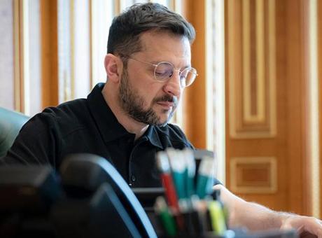 Zelenskiy imzaladı! ABD ile Ukrayna arasında ‘ekonomik ortaklık’ anlaşması