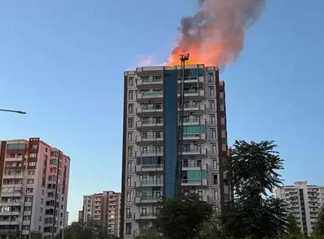 4 kişi hayatını kaybetmişti! Bina sakinleri yaşadıklarını anlattı: Birinci katta bayılmak üzereydim