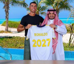 40 yaşındaki Ronaldo servetine servet katacak: Alacağı maaş ortaya çıktı