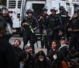 ABD’de yargıç Los Angeles’a gönderilen askerlerin kontrolünün eyalete verilmesi talimatı verdi
