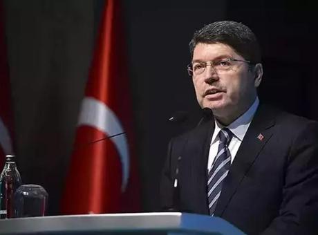 Adalet Bakanı Tunç’tan CHP lideri Özel’in açıklamalarına tepki: Asla kabul edilemez
