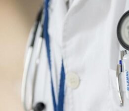 Aile Hekimliğinde yeni dönem: Raporda indirim, tatil günlerinde akupunktur ve fitoterapi