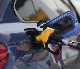 Araç sahipleri dikkat: Petrol fiyatları düştü akaryakıta dev indirim geldi